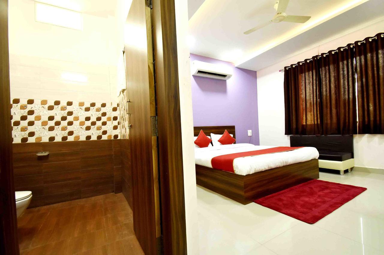 Hotel Hori Palace Ujjain Exterior photo