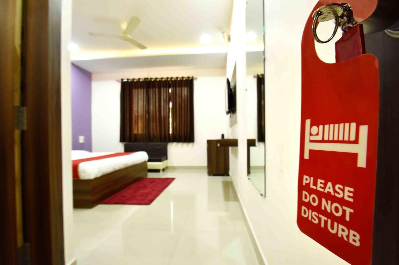 Hotel Hori Palace Ujjain Exterior photo
