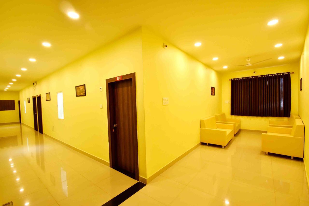 Hotel Hori Palace Ujjain Exterior photo