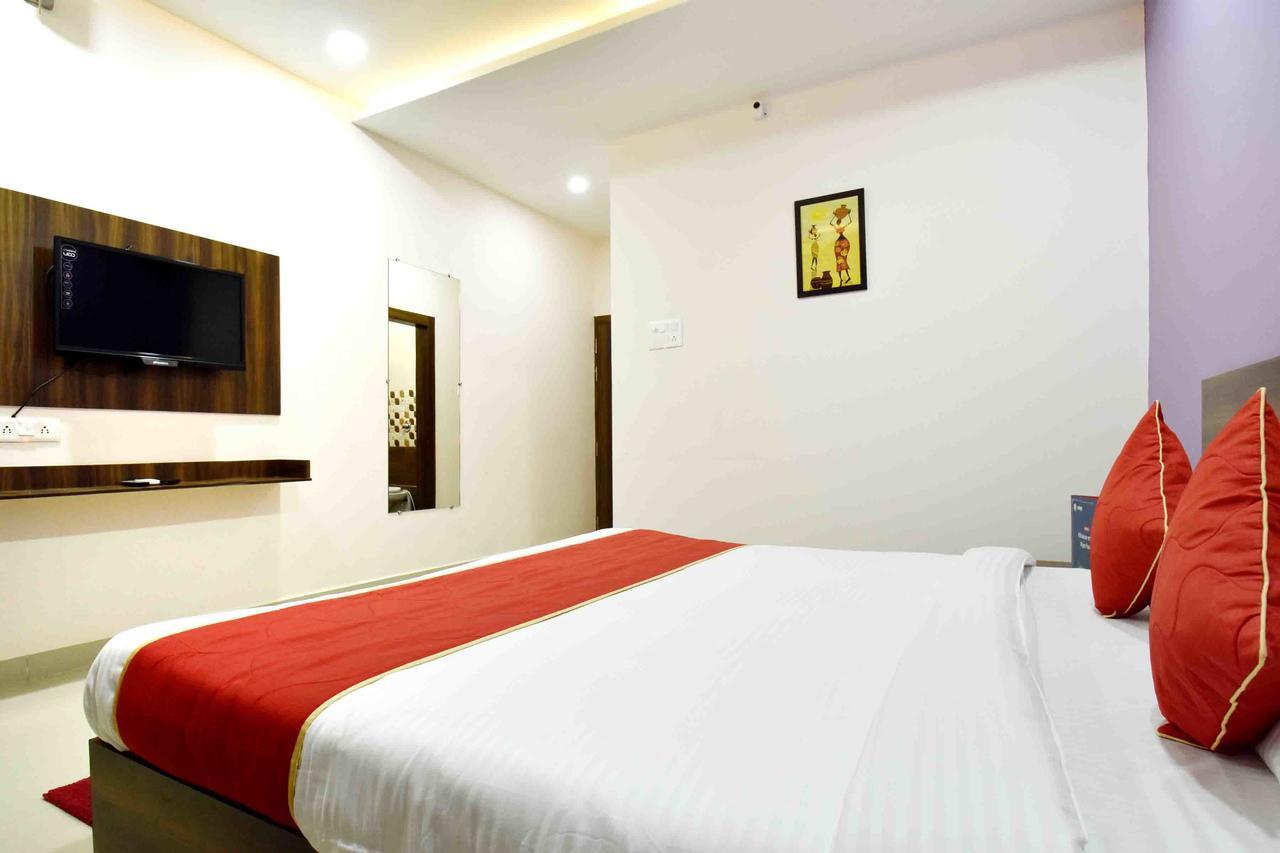 Hotel Hori Palace Ujjain Exterior photo